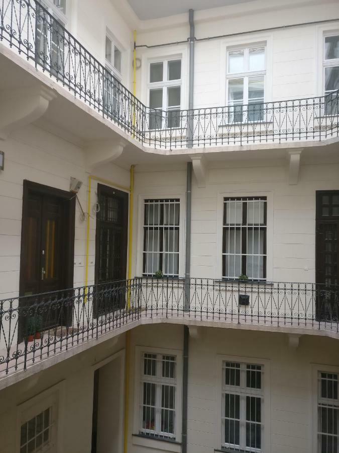 Opera Dream Apartment Budapest Ngoại thất bức ảnh